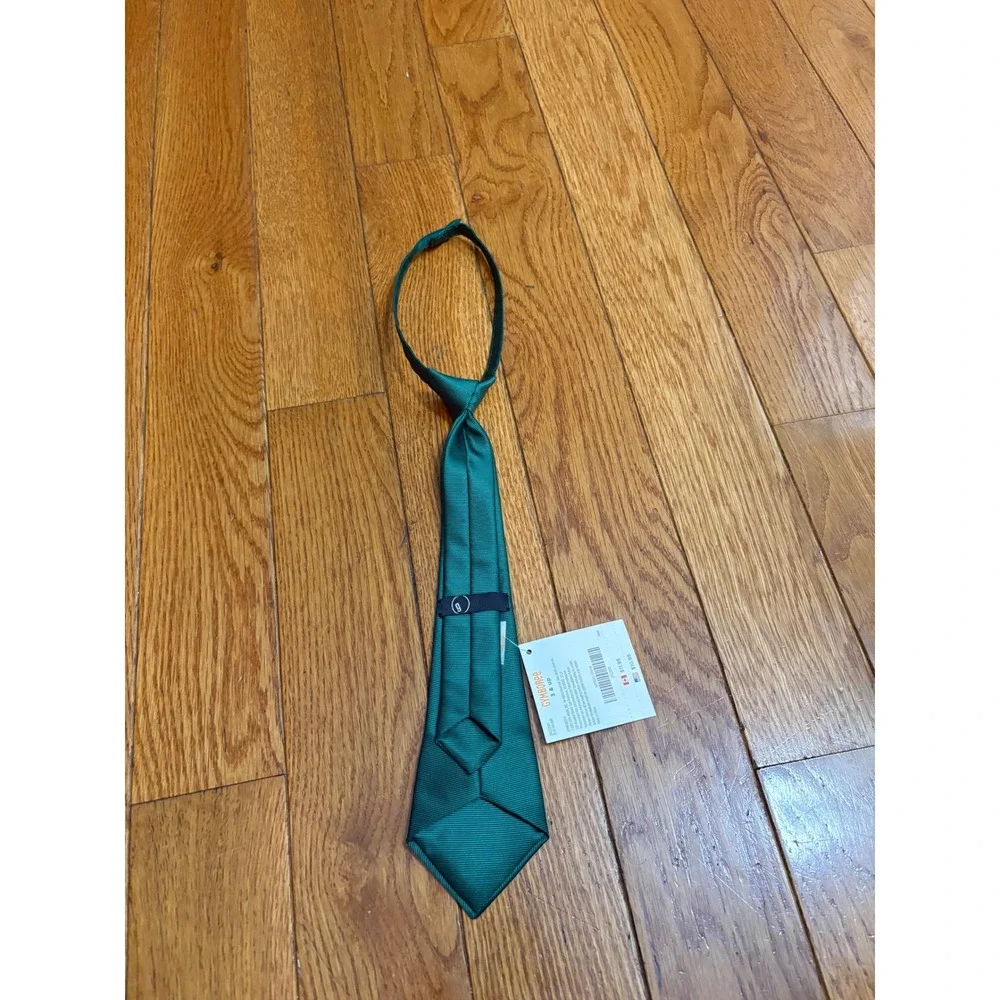 Gymboree Boys Green Train Embroidered Pre-Tied Necktie Adjustable 3 & Up NEW